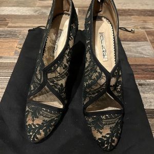Oscar De La Renta Lace Cut Out Heels
